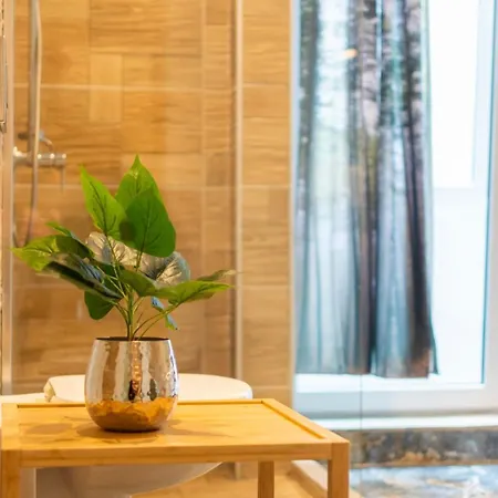 Art Luxury - Central, Metro To Airport Appartement Sofia