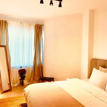 Art Luxury - Central, Metro To Airport * Sofia