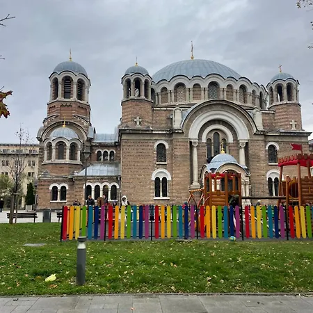 Appartement Art Luxury - Central, Metro To Airport *