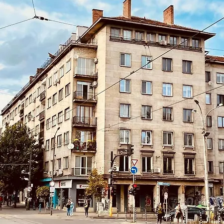Apartment Art Luxury - Central, Metro To Airport