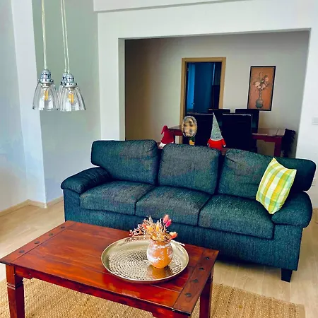 Art Luxury - Central, Metro To Airport * Sofia